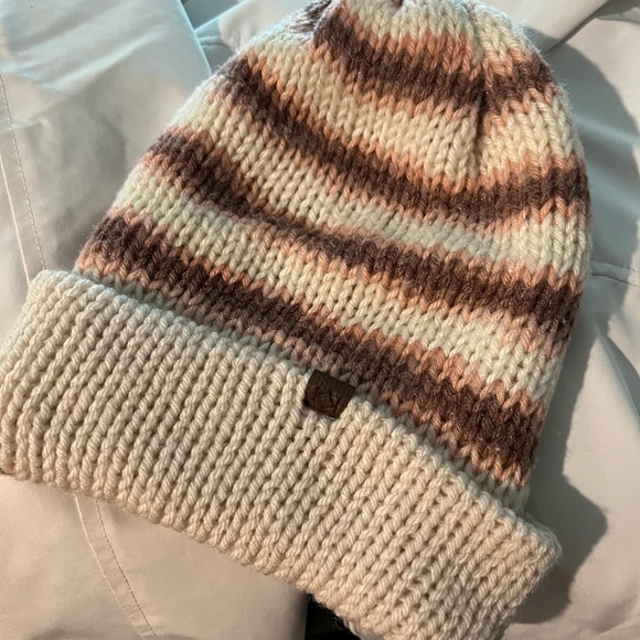 Knitted Beanie - Picture 3 of 4